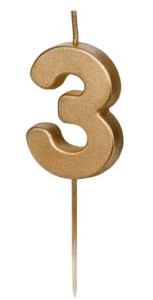 PartyDeco Świeczka cyfra 3 złota retro