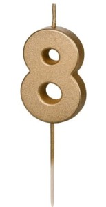 PartyDeco Świeczka cyfra 8 złota retro